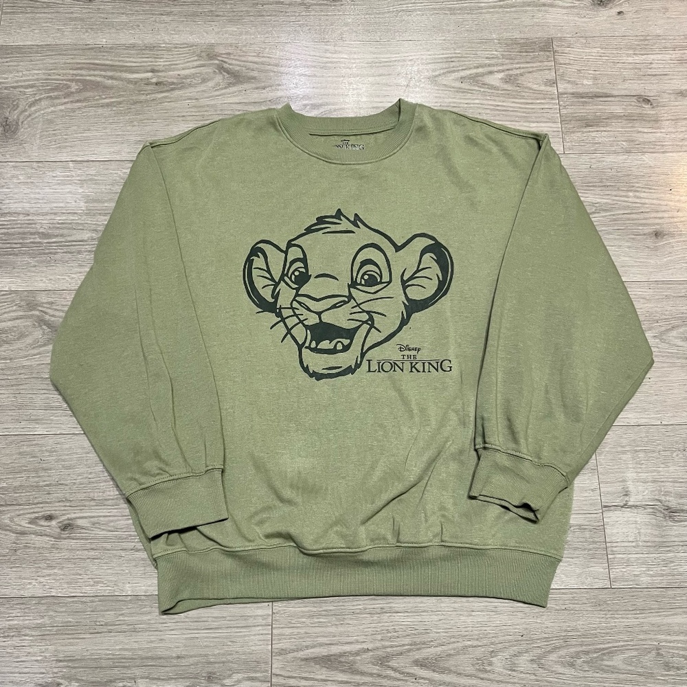 Disney Women's Long Sleeve Lions King Sweater Green Size Large